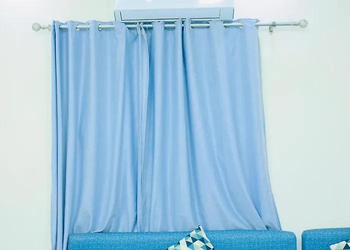 رويال بالاس Apartman Gurdaka